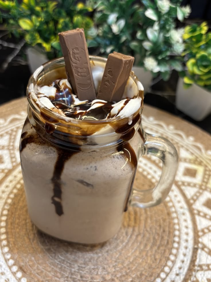 KITKAT SHAKE