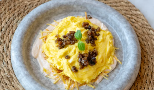 Eggs with Faqa