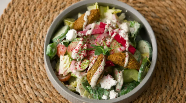 Falafel Salad