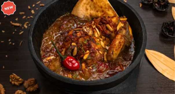 Chicken sauteed with onion