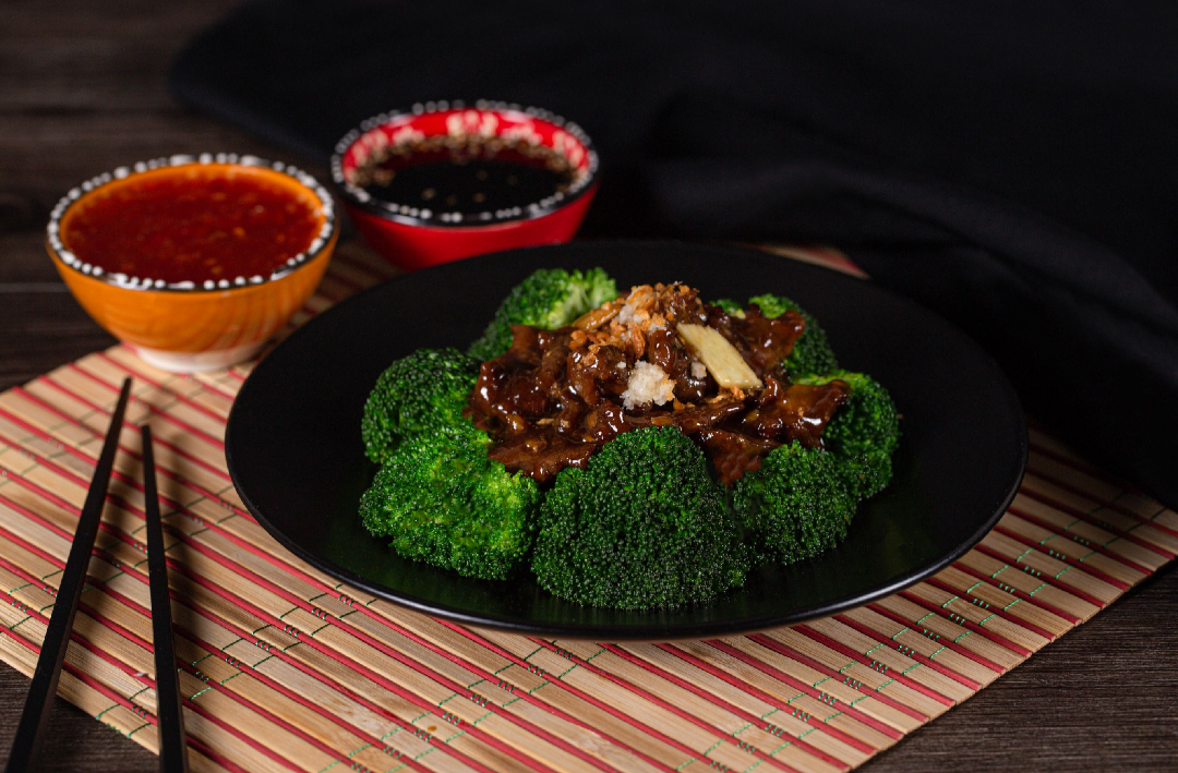 Sliced Beef with Broccoli